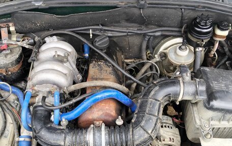 Chevrolet Niva I рестайлинг, 2004 год, 150 000 рублей, 2 фотография