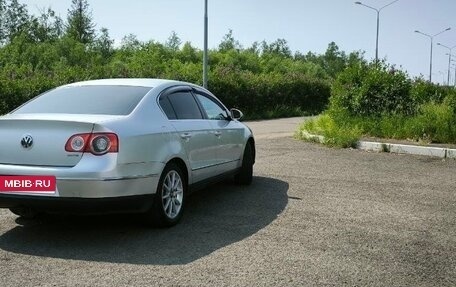 Volkswagen Passat B6, 2007 год, 690 000 рублей, 2 фотография
