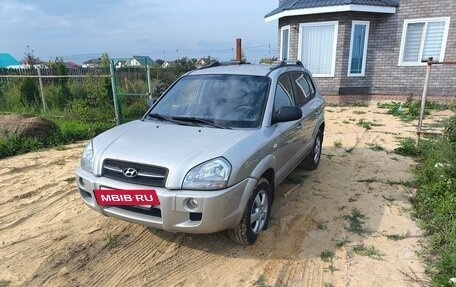 Hyundai Tucson III, 2008 год, 620 000 рублей, 2 фотография