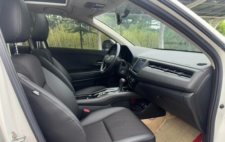 Honda Vezel, 2021 год, 1 541 000 рублей, 9 фотография