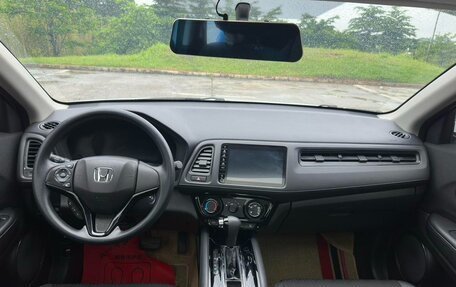 Honda Vezel, 2021 год, 1 541 000 рублей, 8 фотография