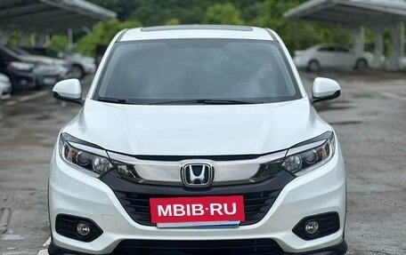 Honda Vezel, 2021 год, 1 541 000 рублей, 2 фотография