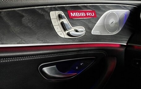 Mercedes-Benz CLS, 2021 год, 5 500 000 рублей, 25 фотография