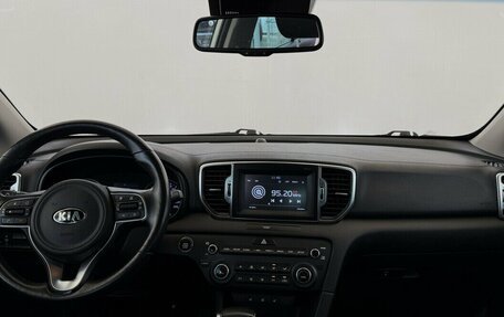 KIA Sportage IV рестайлинг, 2018 год, 2 140 000 рублей, 5 фотография