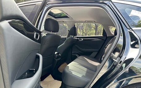 Geely Emgrand, 2026 год, 1 720 000 рублей, 5 фотография