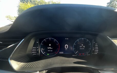 Skoda Octavia IV, 2021 год, 1 799 999 рублей, 13 фотография