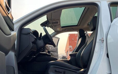 Honda Vezel, 2023 год, 1 817 000 рублей, 7 фотография