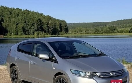 Honda Insight II рестайлинг, 2009 год, 750 000 рублей, 1 фотография