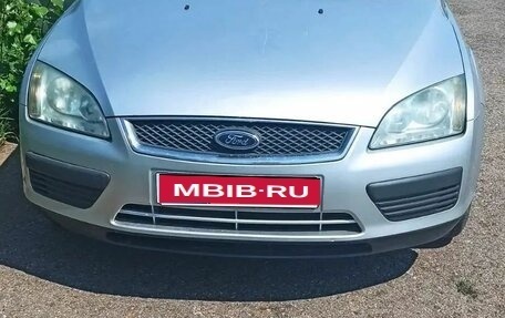 Ford Focus II рестайлинг, 2006 год, 390 000 рублей, 1 фотография