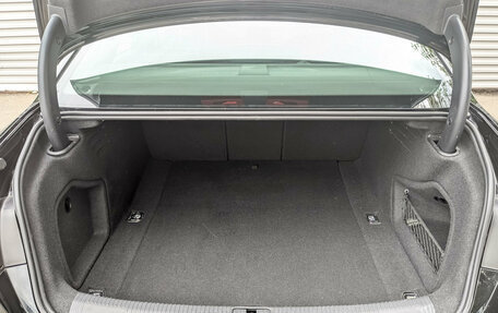 Audi A4, 2019 год, 3 150 000 рублей, 9 фотография