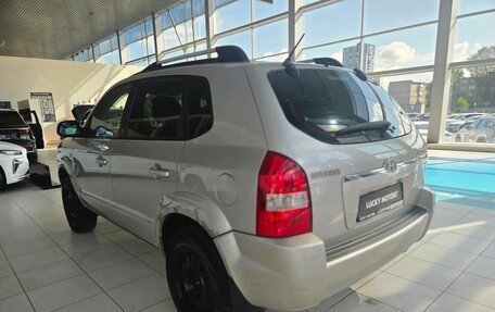 Hyundai Tucson III, 2007 год, 645 000 рублей, 4 фотография