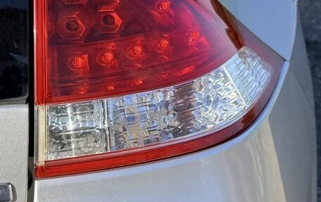 Honda Insight II рестайлинг, 2009 год, 750 000 рублей, 6 фотография