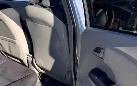 Honda Insight II рестайлинг, 2009 год, 750 000 рублей, 16 фотография