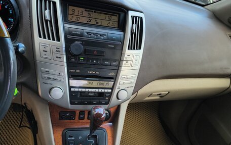 Lexus RX II рестайлинг, 2004 год, 1 300 000 рублей, 11 фотография