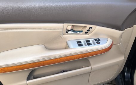 Lexus RX II рестайлинг, 2004 год, 1 300 000 рублей, 12 фотография