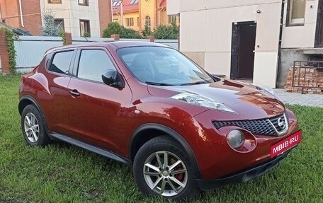 Nissan Juke II, 2011 год, 920 000 рублей, 3 фотография