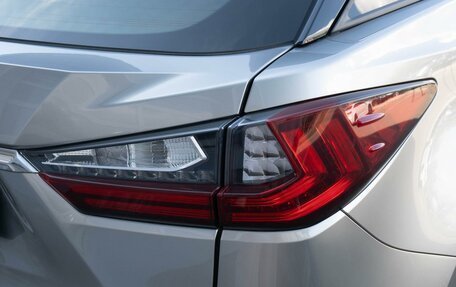 Lexus RX IV рестайлинг, 2019 год, 4 340 000 рублей, 10 фотография