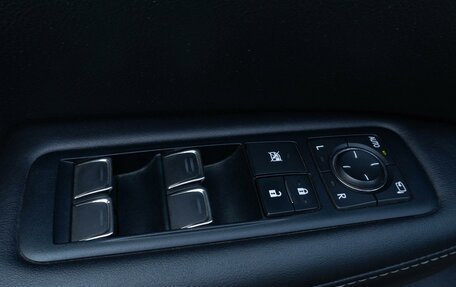 Lexus RX IV рестайлинг, 2019 год, 4 340 000 рублей, 17 фотография