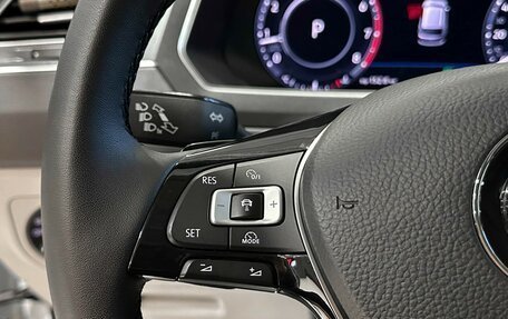 Volkswagen Tiguan II, 2017 год, 2 597 000 рублей, 21 фотография