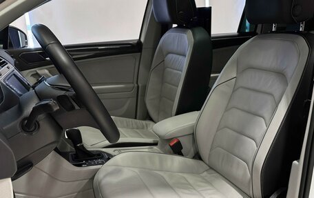 Volkswagen Tiguan II, 2017 год, 2 597 000 рублей, 11 фотография