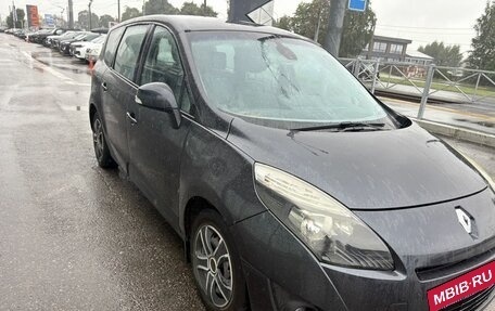 Renault Scenic III, 2009 год, 599 000 рублей, 2 фотография