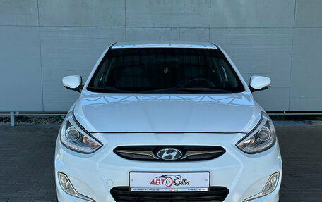Hyundai Solaris II рестайлинг, 2013 год, 830 000 рублей, 2 фотография