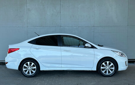Hyundai Solaris II рестайлинг, 2013 год, 830 000 рублей, 8 фотография