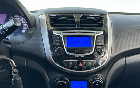 Hyundai Solaris II рестайлинг, 2013 год, 830 000 рублей, 15 фотография