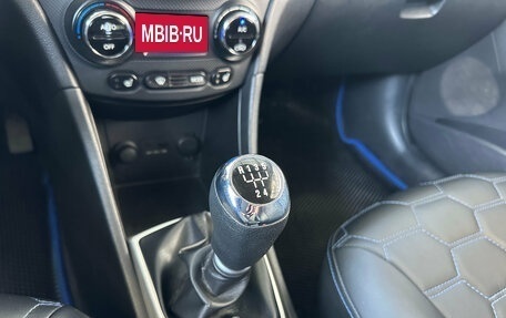 Hyundai Solaris II рестайлинг, 2013 год, 830 000 рублей, 16 фотография