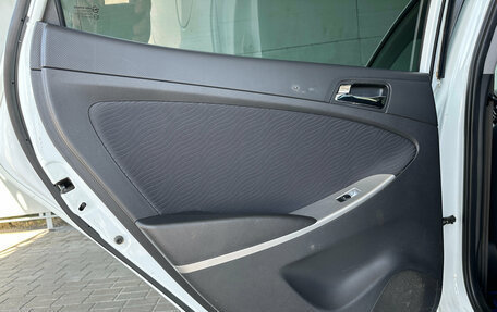 Hyundai Solaris II рестайлинг, 2013 год, 830 000 рублей, 19 фотография