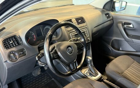 Volkswagen Polo VI (EU Market), 2015 год, 1 095 000 рублей, 9 фотография