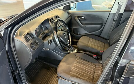 Volkswagen Polo VI (EU Market), 2015 год, 1 095 000 рублей, 8 фотография