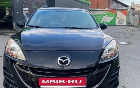 Mazda 3, 2011 год, 900 000 рублей, 2 фотография