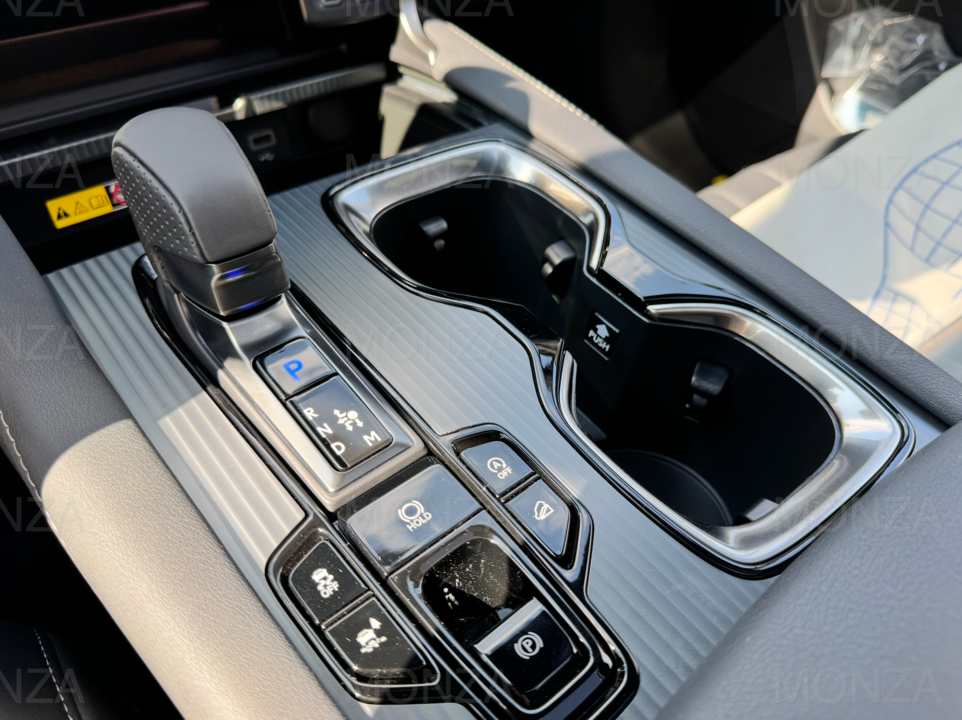 Lexus RX IV рестайлинг, 2026 год, 12 500 000 рублей, 14 фотография