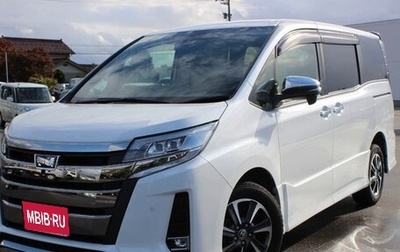 Toyota Noah III, 2021 год, 1 742 000 рублей, 1 фотография