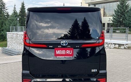 Toyota Noah, 2022 год, 3 750 000 рублей, 5 фотография