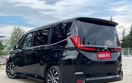 Toyota Noah, 2022 год, 3 750 000 рублей, 4 фотография