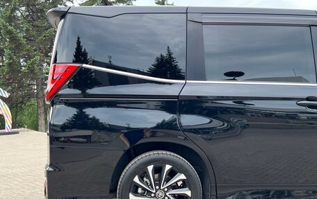Toyota Noah, 2022 год, 3 750 000 рублей, 9 фотография