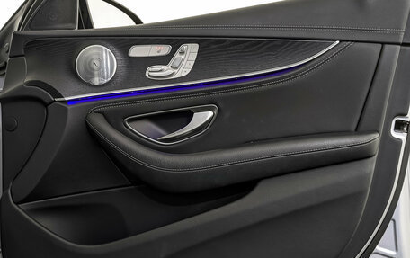 Mercedes-Benz E-Класс, 2019 год, 3 868 250 рублей, 24 фотография