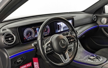 Mercedes-Benz E-Класс, 2019 год, 3 868 250 рублей, 15 фотография