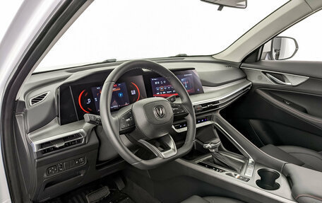 Changan CS35 Plus, 2024 год, 1 880 000 рублей, 16 фотография