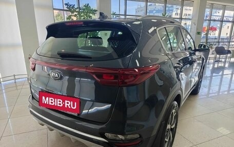 KIA Sportage IV рестайлинг, 2021 год, 2 649 000 рублей, 5 фотография