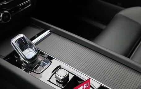 Volvo XC60 II, 2025 год, 6 090 000 рублей, 16 фотография