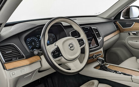 Volvo XC90 II рестайлинг, 2020 год, 3 995 000 рублей, 15 фотография