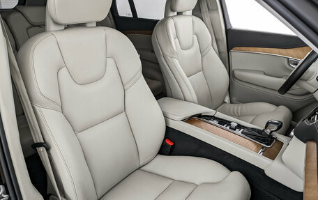 Volvo XC90 II рестайлинг, 2020 год, 3 995 000 рублей, 23 фотография