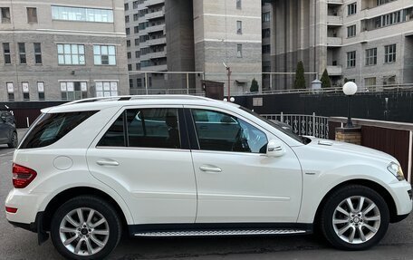 Mercedes-Benz M-Класс, 2010 год, 2 150 000 рублей, 4 фотография