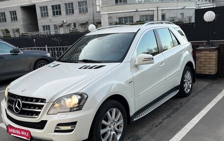 Mercedes-Benz M-Класс, 2010 год, 2 150 000 рублей, 6 фотография