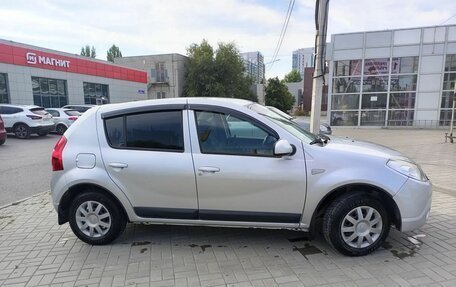 Renault Sandero I, 2013 год, 640 000 рублей, 11 фотография