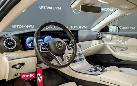 Mercedes-Benz E-Класс, 2018 год, 3 850 000 рублей, 15 фотография