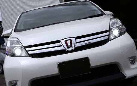 Toyota ISis I, 2016 год, 962 000 рублей, 11 фотография